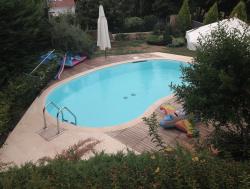 Πισίνα εξωτερικού χώρου