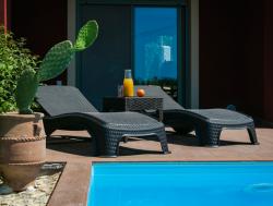 Όψη πισίνας 3 Όψη πισίνας 3