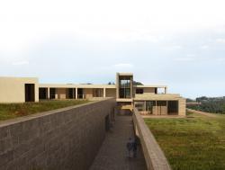 Νότια όψη Νότια όψη